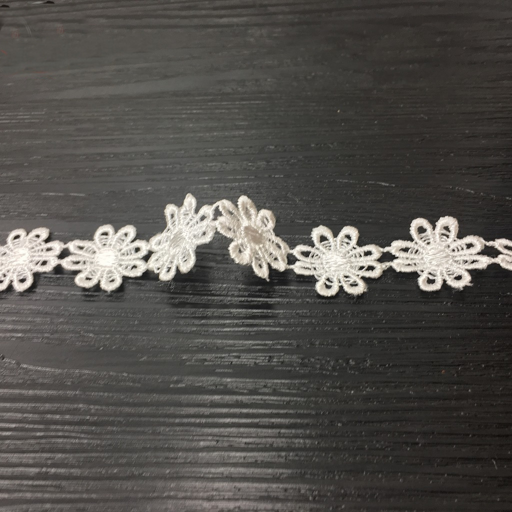 Lace Ribbon Trim - Милые полые цветы, кружевная ткань для