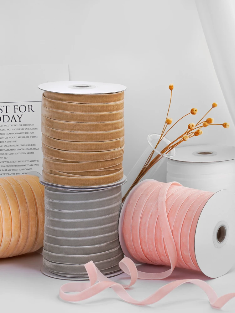 Бархатная лента шириной 3/8 дю – обзор и цена Velvet Ribbon Roll